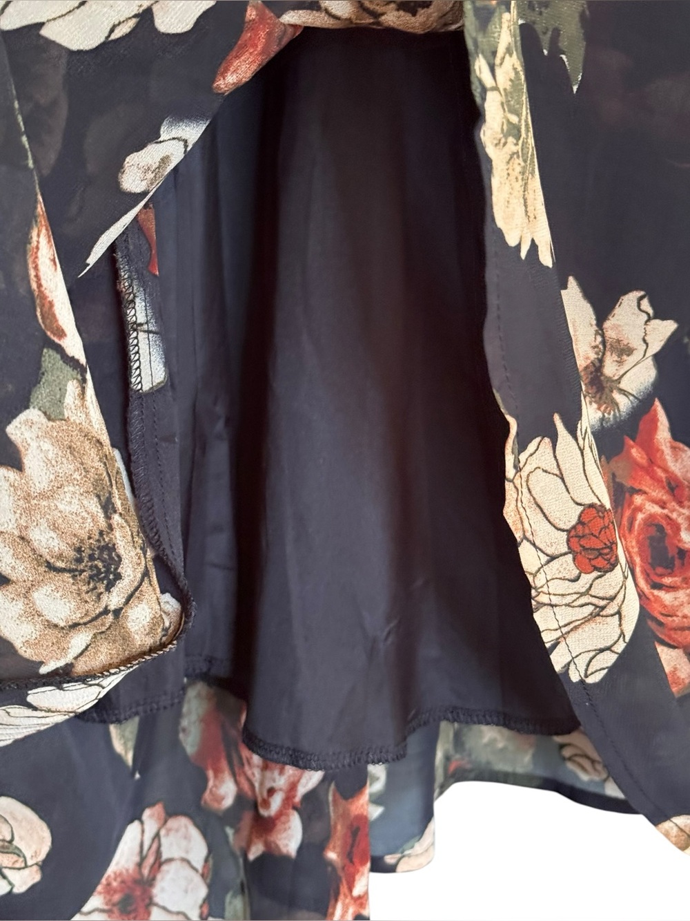 SIMPLEE Floral V-Neck Maxi Dress M Black Neutral NWOT - Picture 7 of 13